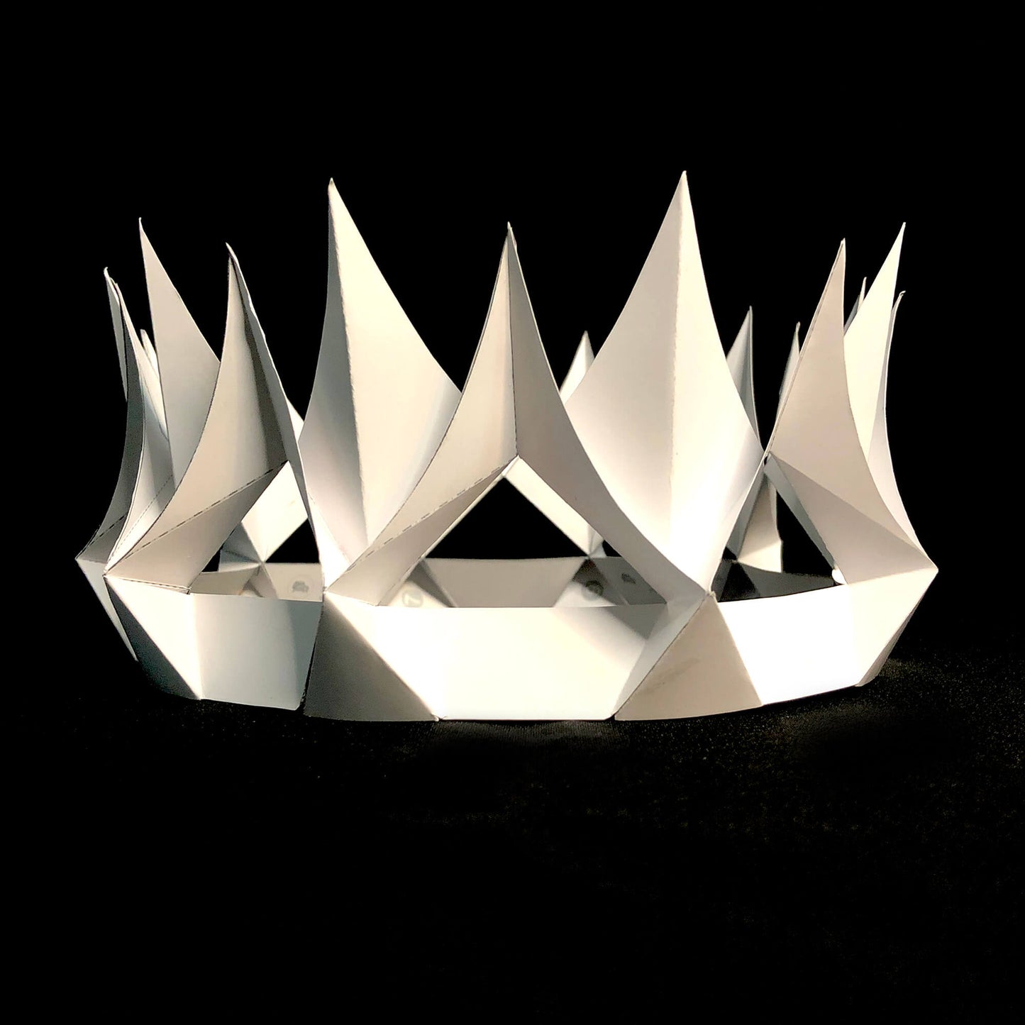 WITCH CROWN sede view